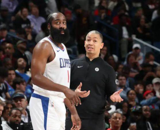 天天赢球-4战47助攻！哈登传球喂爽快艇 9胜1负定律上线