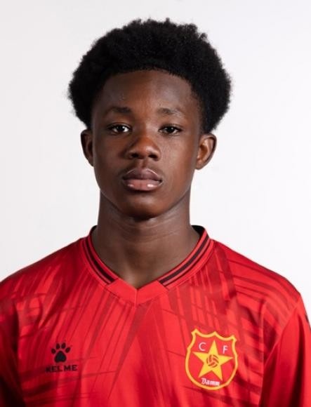 天天盈球即时比分直播-记者：皇马接近签下16岁边锋纳纳，球员曾是巴萨青训营的一员