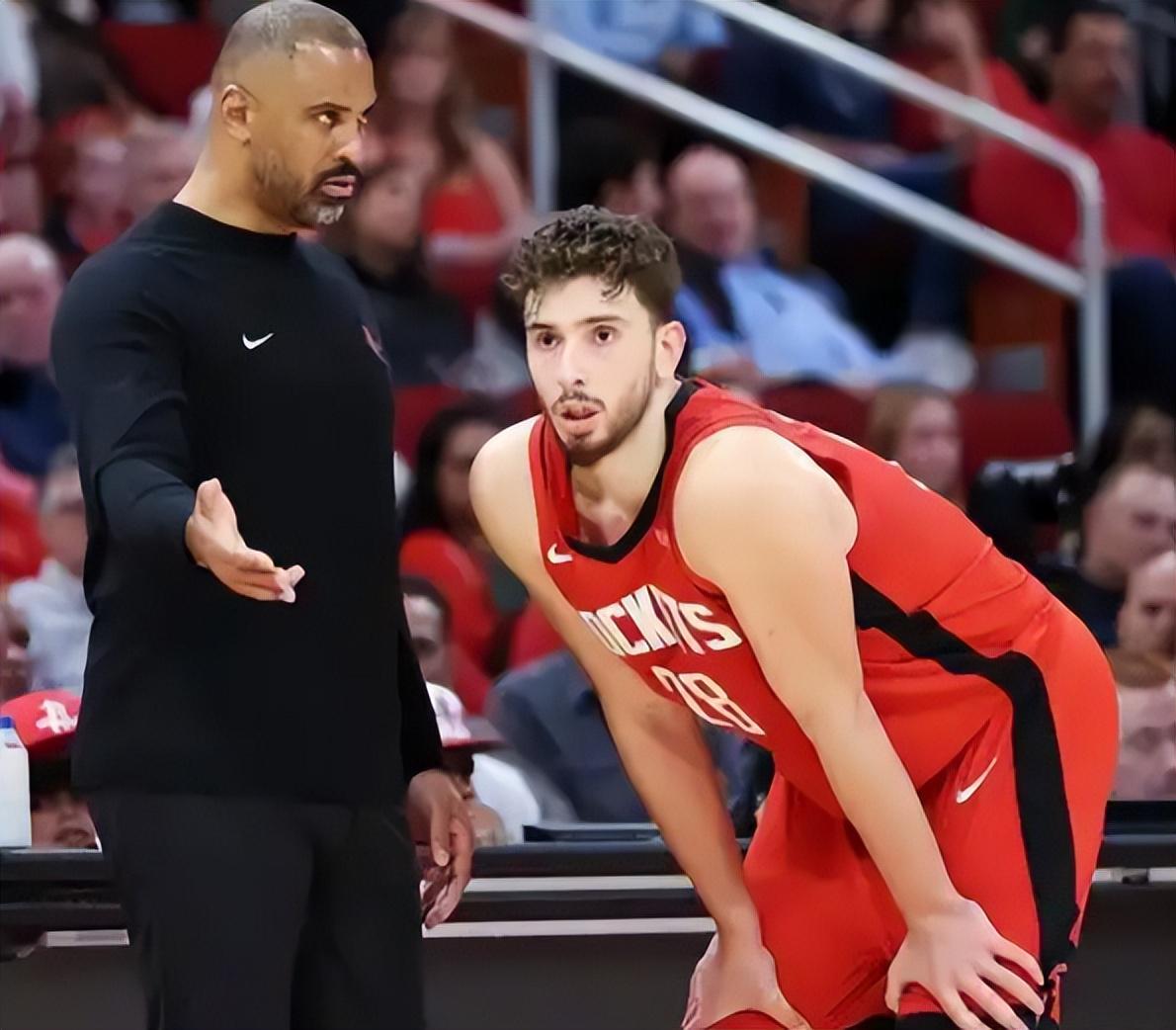 天天赢球-NBA常规赛明天2月6日赛程：火箭PK黄蜂，勇士PK太阳，湖人PK76人