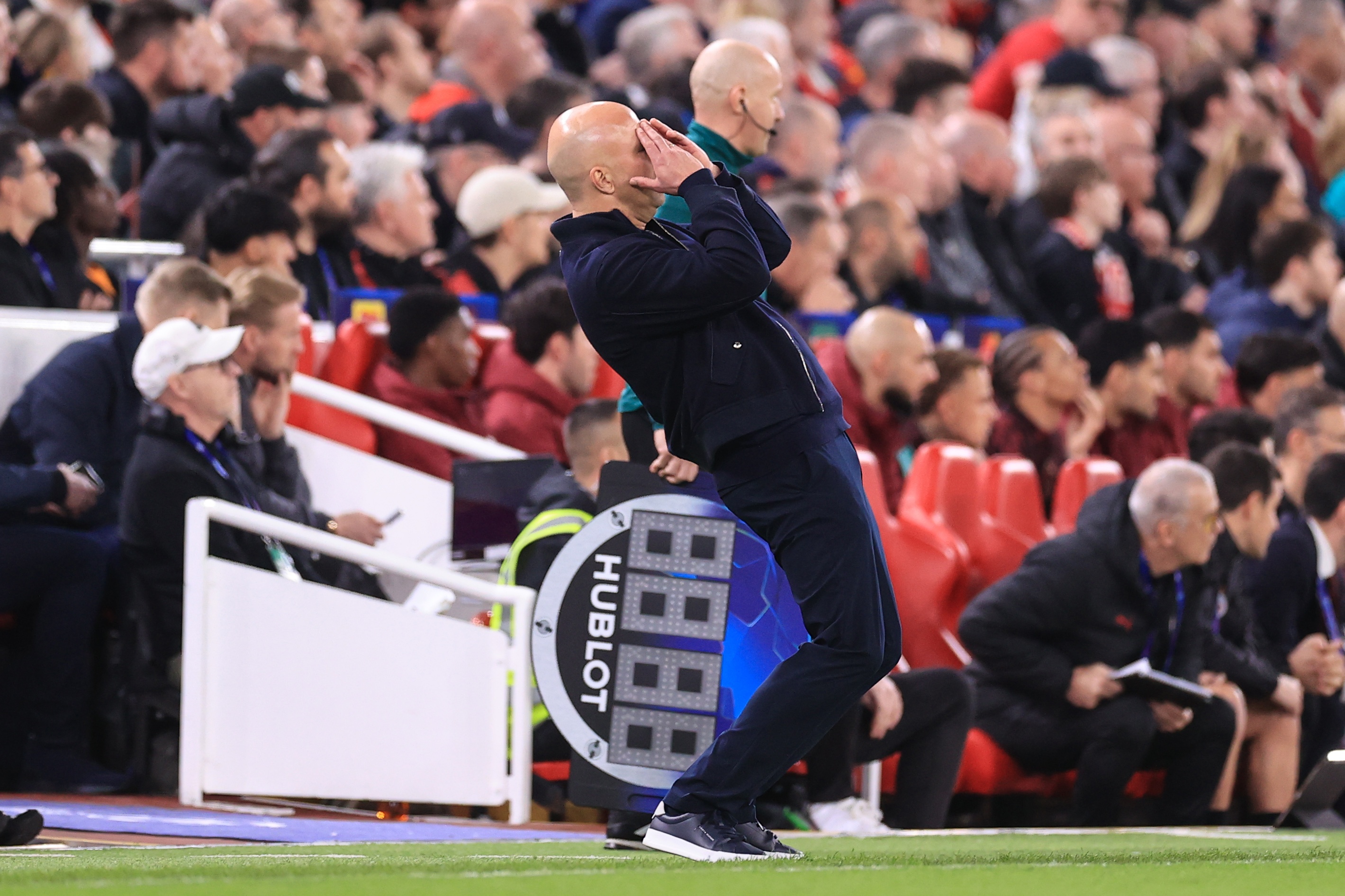 钱花了，魂丢了！利物浦赛季“四大皆空”，究竟是天灾还是人祸？